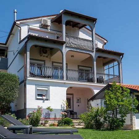 Apartments Villa Bazilika Secovlje Luaran gambar
